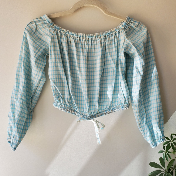 Aritzia Wilfred off shoulder crop top XS - Picture 1 of 3